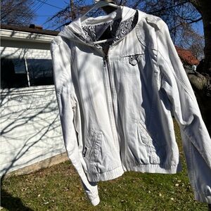 CLEARANCE! Lightweight Volcom white jacket